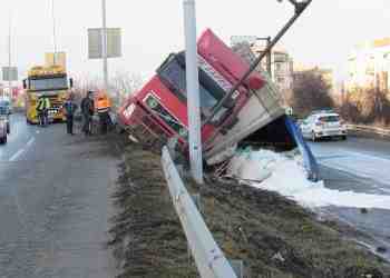 Над 60 000 нарушения на скоростта засече за 6 месеца камерата на бул.“България“