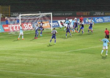 „Дунав“ загуби от „Етър“ с 1:2, ще играе бараж с „Царско село“