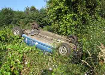 Лек автомобил по таван/ВИДЕО/