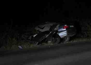 Сблъсък между БМВ-та завърши с жертва, двама ранени и горяща кола /ВИДЕО/