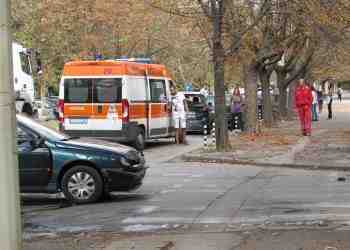 Отнето предимство предизвика меле с 6 автомобила и един леко пострадал /ВИДЕО/