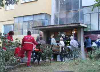 Пожар в апартамент.Има загинал./ВИДЕО/