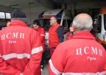 Фелдшери в оставка: Ако напуснем, ще остане да работи една линейка в Русе /ВИДЕО/