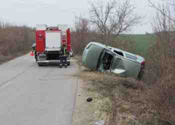 Четирима души в болница след катастрофа в района на Божичен /ВИДЕО/