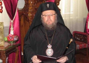 Митрополит Наум: Нека всеки наш ден бъде огрян от светлината на Възкресението /ВИДЕО/