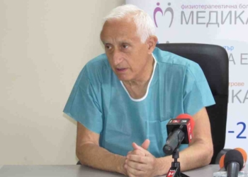 6-годишната Катерина вече се разхожда и брои на български и английски /ВИДЕО/
