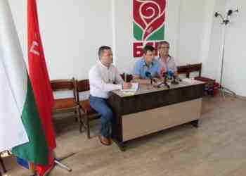 Депутати от БСП-Русе: Прокуратурата да се намеси заради чумата по свинете /ВИДЕО/