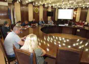 ГЕРБ и БСП не се разбраха за секционните комисии за изборите в Русе
