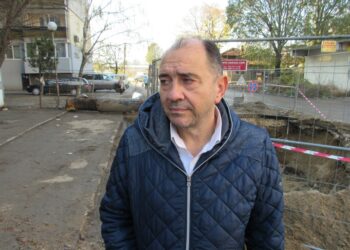 „Топлофикация“ отстрани аварията в Русе, децата са утре на училище /ВИДЕО/