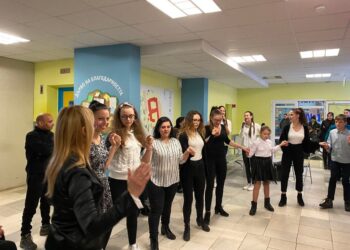 „Медика“ посрещна празника на любовта и виното с музика