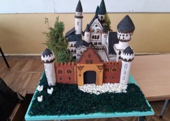 Ученици от Дойче шуле пресъздадоха Средновековието в замъци /ГАЛЕРИЯ/