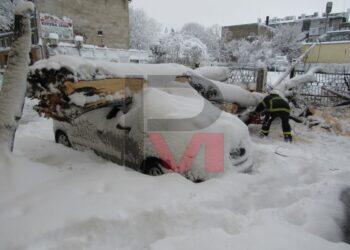Затворени са пътищата към Разград и Силистра, все още има населени места без ток /ВИДЕО/