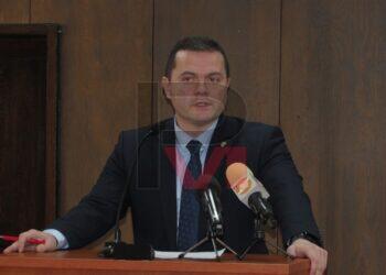 Ученици и пенсионери няма да пътуват безплатно, градският транспорт е в нокдаун /ВИДЕО/