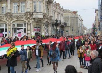Мащабно честване на 3 март в Русе – добри идеи, хаос в организацията /ВИДЕО/