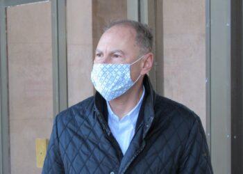 Закрита сесия: ГЕРБ напуснаха залата, не одобряват събирането на хора /ВИДЕО/
