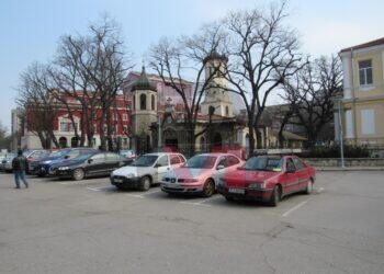 Паркирането в Русе става безплатно от днес до 14 април