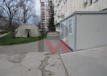УМБАЛ „Медика“ разпъна военна палатка за пакети за пациенти /ВИДЕО/