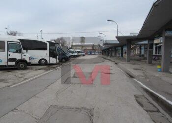 Напрежение на автогарата в Русе, продължава орязването на курсове /ВИДЕО/