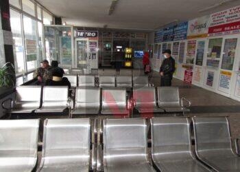 Напрежение на автогарата в Русе, продължава орязването на курсове /ВИДЕО/