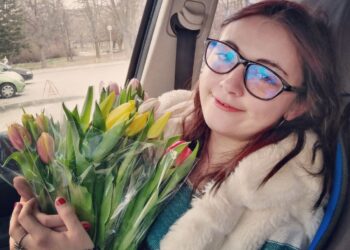 Огорчени дарители от Русе предупреждават за злоупотреби от онкоболно момиче