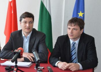 Депутатите от БСП питат министри за кръгово на „Джъмбо“ и за Втора пожарна