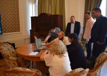 Ученици писаха стихове и разкази за Русе в онлайн състезанието по „Русезнание“