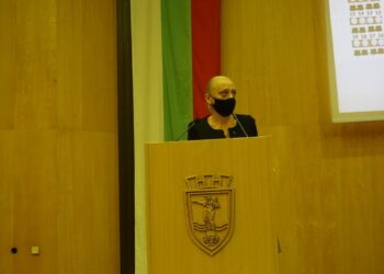 Общинските съветници с призив за спазване на добрия тон в залата и извън нея