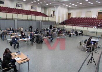 Съветниците одобриха забраната да се пие алкохол на открито през нощта