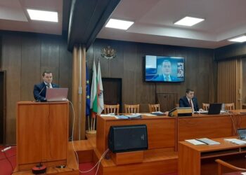 150 лева за второ дете и 400 лева за близнаци ще получават родителите в Русе