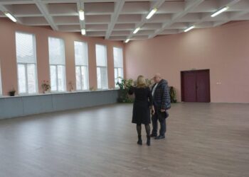 Децата от Младежкия дом вече имат преобразена зала за репетиции и тренировки