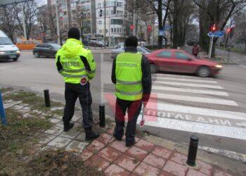 Още двама пешеходци пострадаха, полицаите са вече по кръстовищата /ВИДЕО/