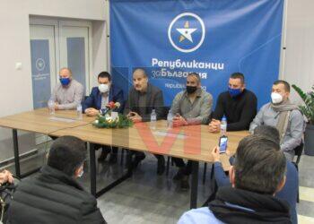 Цветан Цветанов откри офис на партията си в Русе /ВИДЕО/