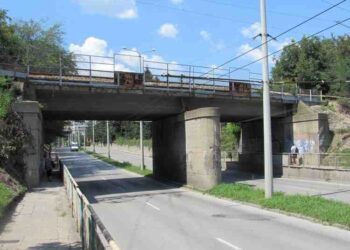 74-годишен блъсна пресичащ на пешеходна пътека русенец