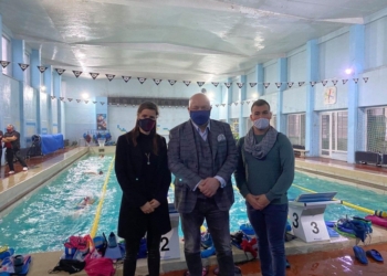 Министър Кралев: Ще ремонтираме басейна на ПГ по корабоплаване, мислим за още два