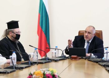 Правителството даде пари за манастира в Каран Върбовка, митрополитът благодари