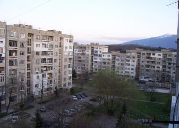 Общината събира домоуправителите, задължават за технически паспорти на сградите
