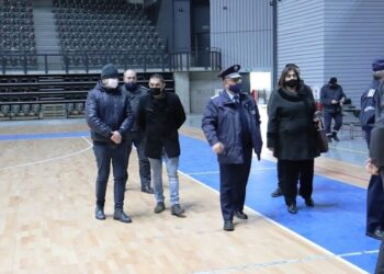 Край на опашките пред Пленарна зала, бюлетините ще се носят в „ОЗК Арена“
