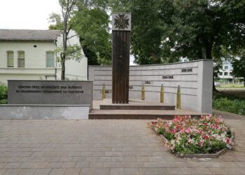 18 паметника на загиналите във войните ще бъдат ремонтирани в Русенско