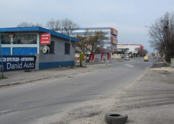 Пуснаха движението по ул.“Потсдам“, останаха спорните 80 метра /ВИДЕО/