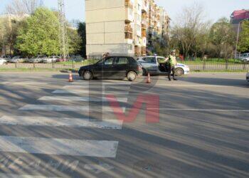 Лек автомобил блъсна жена на пешеходна пътека в Русе/ВИДЕО/