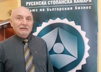 Проф.Ениманев: Спадът в икономиката е между 7 и 15%, младите не са мотивирани