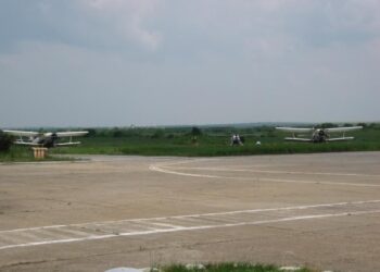 Анкети в Русе и региона ще решат дали ще има полети Русе-София