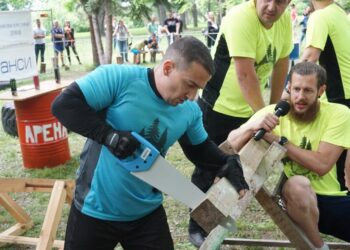 Герои в реалити игри събират средства за мини Арена за деца в Русе
