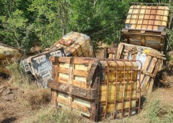 Екоинспекцията провери сигнал за съмнителни контейнери в Сливо поле