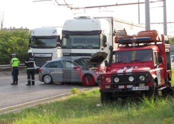 Румънски тир е помел колата с двете загинали жени /ВИДЕО/