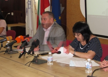В Русе: Искат бърза промяна на леглата при скок на заболелите от КОВИД /ВИДЕО/