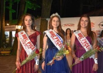 17-годишна ученичка от Математическата е новата „Мис Русе“