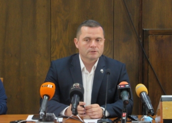 Пенчо Милков: Не приемам, че общината не прави нищо за въздуха /ВИДЕО/
