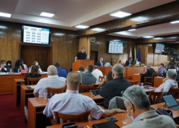 Разрешиха продажбата на общински жилища в Русе на техните обитатели