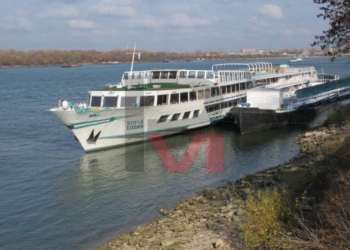 Корабът „София“ с нов собственик, има идея да е развлекателен комплекс /ВИДЕО/